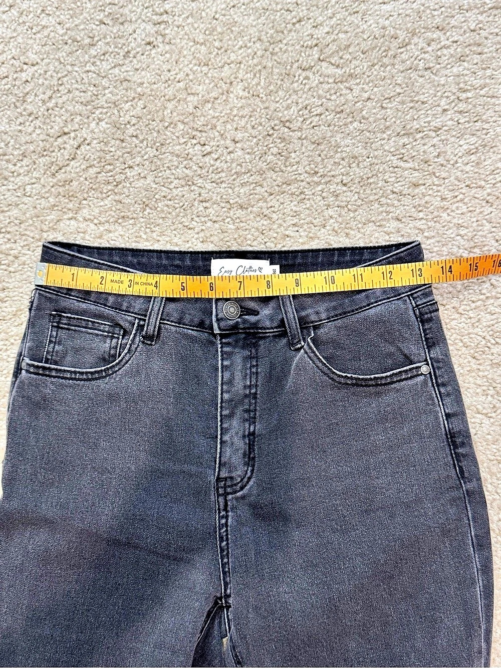 🔹 Easy Clothes Size 38 Charcoal Black High Rise Straight Leg Raw Hem Jeans - Picture 5 of 7
